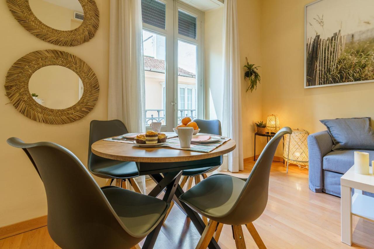 Bright Two-Bedroom Apartment In The Historic Center Málaga Eksteriør bilde