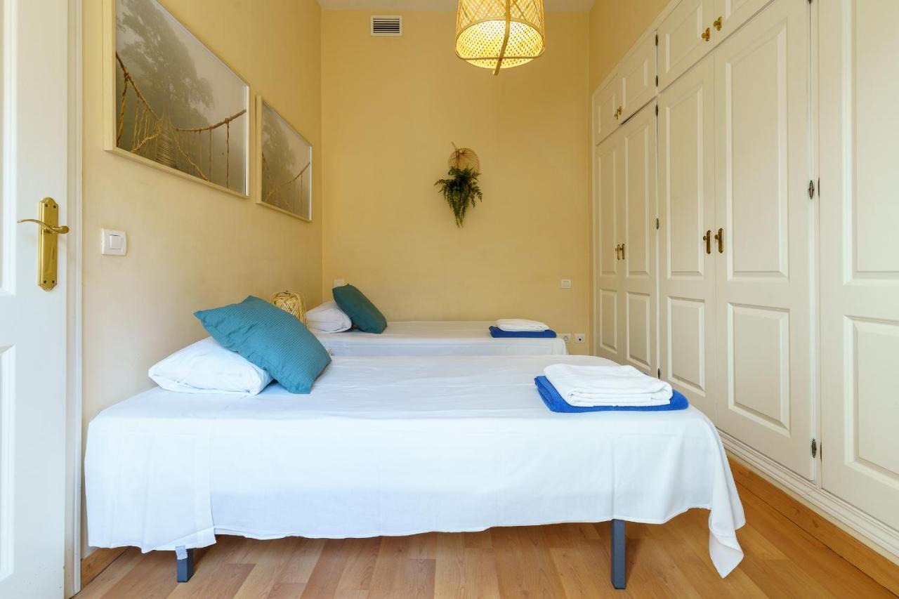 Bright Two-Bedroom Apartment In The Historic Center Málaga Eksteriør bilde